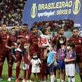 Perto da Libertadores, ex-Bahia desabafa em despedida: "Privilégio" imagem