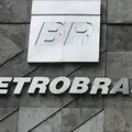 Petrobras teve prejuízo bilionário na venda de transportadora, diz TCU imagem