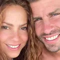 Piqué é perseguido com música de Shakira; assista imagem