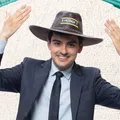Polêmica, A Fazenda 17 termina e consagra Dudu Camargo como campeão imagem