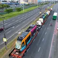 Primeiro trem do VLT é entregue em Salvador e promete 80km de trilhos imagem