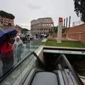 Roma faz estação de metrô debaixo do Coliseu e cria museu subterrâneo imagem