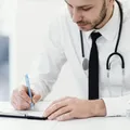 SESAB abre vagas no Mais Médicos com salários de até R$ 6,5 mil imagem