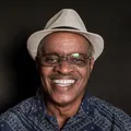 Zulu Araújo lança novo livro e revisita 50 anos de luta antirracista imagem