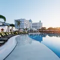 Apresentador planeja construção de hotel em emissora de TV brasileira imagem