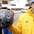 Atleta é expulso dos Jogos de Inverno após protesto contra a guerra imagem