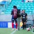 Bahia monta “exército” de olheiros para brigar com gigantes na base imagem