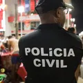 Carnaval: grupo é preso por roubar celulares na Barra-Ondina imagem