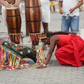 Chapéus, clones e protestos: personagens tomam a Lavagem de Itapuã imagem