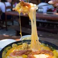 Esse é o detalhe que você nunca deve aceitar em um queijo imagem