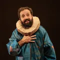 "Eu gosto da língua portuguesa contaminada e impura", diz Gregório Duvivier imagem