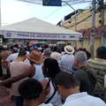 Festa de Iemanjá: o que não levar para não ser barrado nos portais imagem