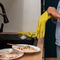 Hábito comum na cozinha pode revelar seu nível de controle emocional imagem