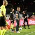 Jair Ventura vê Vitória "implacável" e afirma: "Melhor que o Flamengo" imagem