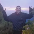 Jovem deixado em trilha poderá ser indenizado por ex-amiga imagem