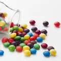 Mais de 6 mil pacotes de M&M’s são retirados do mercado; entenda imagem
