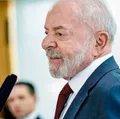 "Muito baixo": Lula diz que salário mínimo não garante direitos básicos imagem