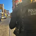 Mulher é presa em operação contra tráfico no Centro de Salvador imagem