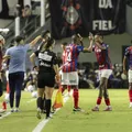 O futebol entre a prancheta e a poesia imagem