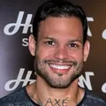 “Pensei até em deixar de existir”, desabafa filho de Popó nas redes sociais imagem