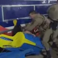 Policial é afastado após agredir mulher durante confusão na Bahia imagem