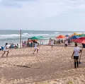Praia de Ipitanga recebe evento gratuito com esporte e saúde imagem