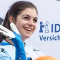 Quem é Alessia Crippa, a "Rainha do Gelo" italiana nas Olimpíadas imagem