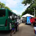 Reforço, desvios e mais: ônibus de Salvador terão mudanças no Carnaval imagem