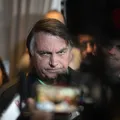 Risco de morte e 10 comorbidades: Bolsonaro apela por prisão domiciliar imagem