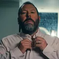 Só 6 episódios: a série de comédia da Netflix que vai melhorar seu dia imagem