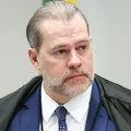 STF dá mais 60 dias para PF concluir inquérito do Banco Master imagem
