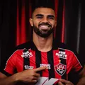 Vitória anuncia chegada de atacante destaque no futebol europeu imagem