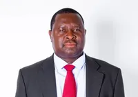 Adolf Hitler vence eleições na Namíbia com 92% dos votos