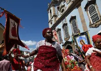 Afoxé Filhos de Korin Efan abre comemorações de Santa Bárbara