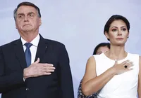 Aliado de Bolsonaro ataca postura adotada por Michelle imagem
