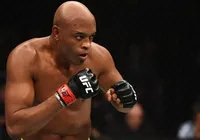 Anderson Silva sobe ao ringue nesta sexta contra ex-campeão do UFC imagem