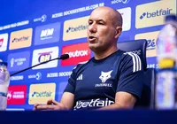 Após perder técnico, gigante da Série A marca reunião com ex-Seleção imagem