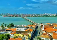 Atenas Brasileira une história, praias e cultura vibrante imagem