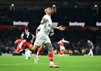 Brasileiro supera lesões e volta a marcar após quase um ano sem gols