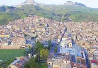 Brasileiros compram casa por 1 euro na Itália e se surpreendem