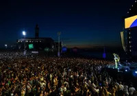 Brown, Saulo e mais: Farol da Barra entre em clima de Carnaval com shows