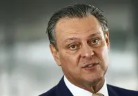 Carlos Fávaro minimiza tarifa da China sobre carne bovina brasileira imagem