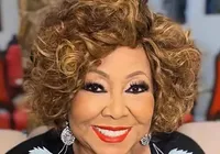 Carro da cantora Alcione é roubado no Rio de Janeiro