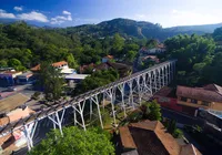 Cidade da região metropolitana oferece vida tranquila com salário médio de R$ 7 mil