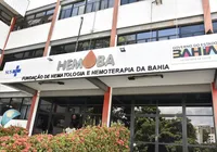 Coleta de sangue na Bahia foi feita com garrafões de vidro até os anos 90