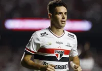 Craque de time do Brasileirão anuncia aposentadoria após grave problema imagem