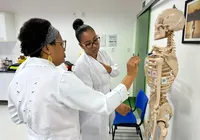 Curso técnico em Enfermagem oferece bolsas gratuitas em Salvador