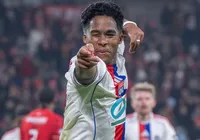 Endrick estreia pelo Lyon e impacta jornais europeus imagem
