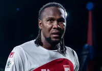 Ex-Bahia desafia a idade e vive temporada mais goleadora aos 40 anos imagem