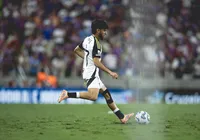 Ex-atacante do Bahia procura novo time após fracassar em retorno ao Brasil